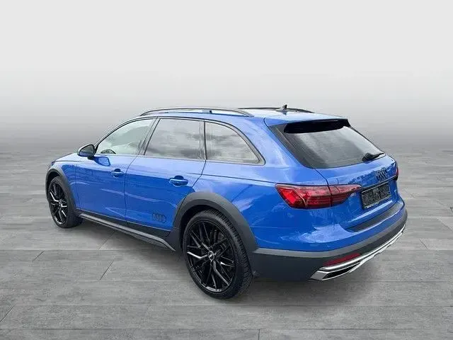 Gebraucht Audi A4 Allroad Design 286 PS (210 kW) 2021 Individuallackierungen audi exclusive Kombi