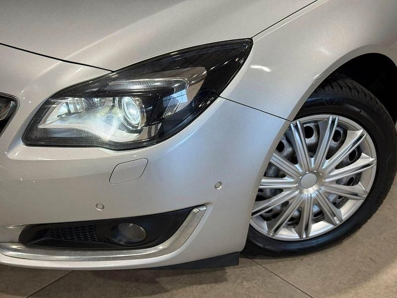 Gebraucht Opel Insignia 136 PS (100 kW) 2017 Silber Limousine