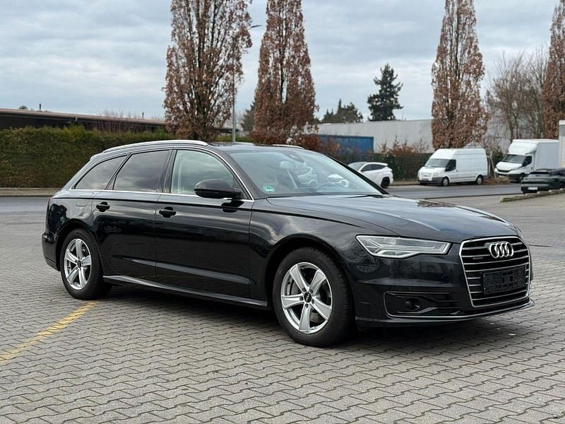 Gebraucht Audi A6 Ambiente 218 PS (160 kW) 2016 Schwarz Kombi