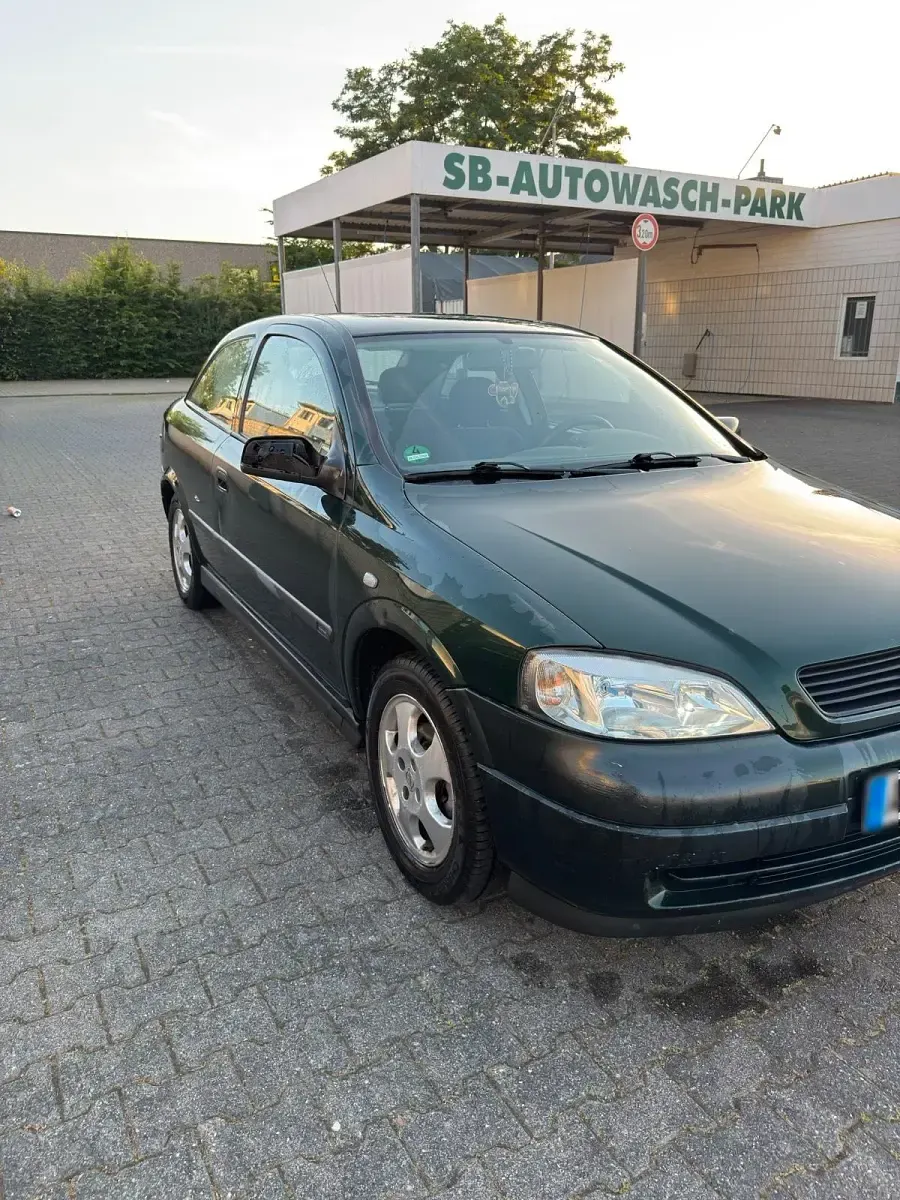 Gebraucht Opel Astra Edition 101 PS (74 kW) 2000 Grün Coupé