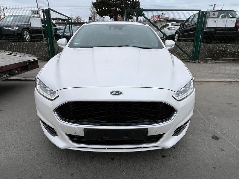 Gebraucht Ford Mondeo ST 179 PS (131 kW) 2018 Weiß Kombi
