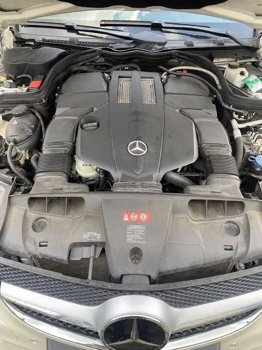 Second-hand Mercedes E400 333 CP (244 kW) 2013 Negru Coupe