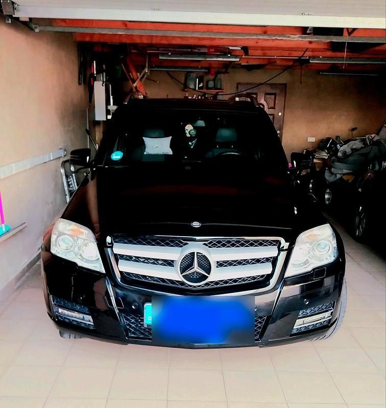 Gebraucht Mercedes GLK250 204 PS (150 kW) 2012 Schwarz SUV