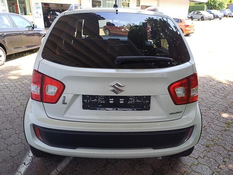 Usata Suzuki Ignis 90 CV (66 kW) 2018 Bianco Utilitaria