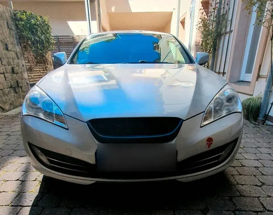 Gebraucht Hyundai Genesis Edition 303 PS (222 kW) 2012 Silber Coupé