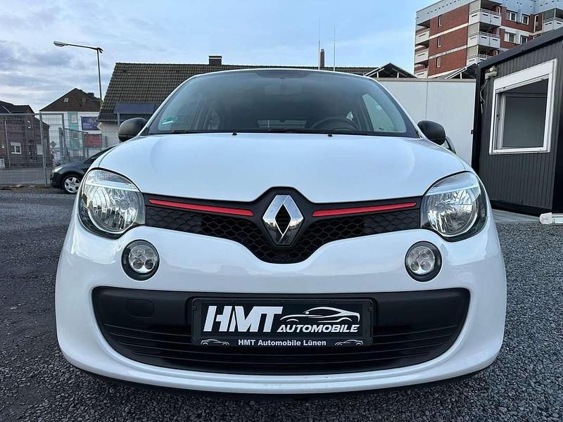 Gebraucht Renault Twingo 69 PS (50 kW) 2017 Crystal weiss Kleinwagen