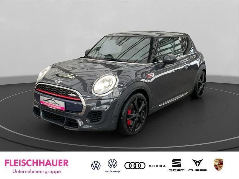 Gebraucht Mini John Cooper Works 231 PS (169 kW) 2018 Grau Kleinwagen