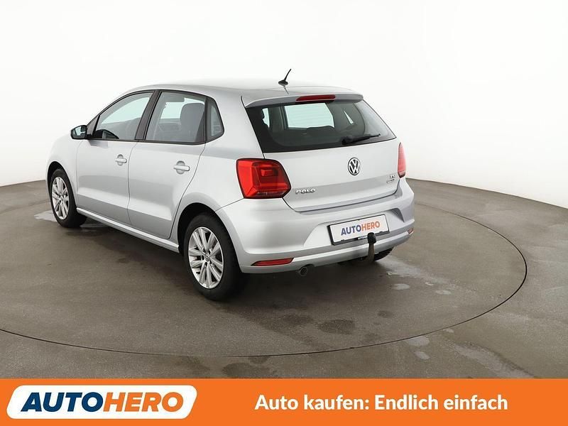 Usado VW Polo Advance 90 HP (66 kW) 2017 Prateado Citadino