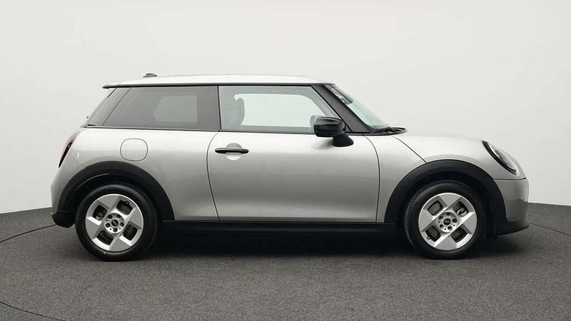 Gebraucht Mini Cooper Classic 156 PS (114 kW) 2024 Grau Kleinwagen