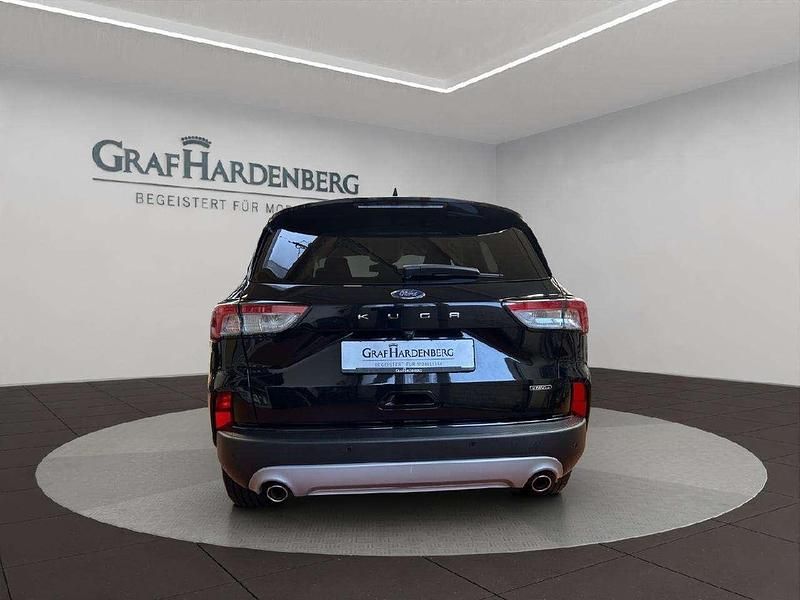 Gebraucht Ford Kuga Titanium 224 PS (164 kW) 2024 Schwarz SUV