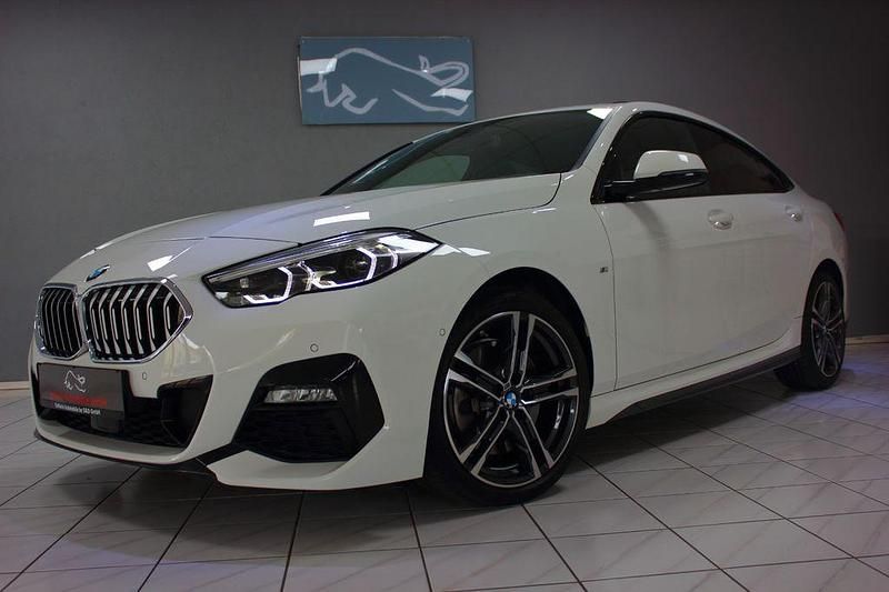 Alpinweiss iii Gebraucht 2024 BMW 220 Shadowline Coupé | 34.900 € (Guter Preis) - Bild 1/4