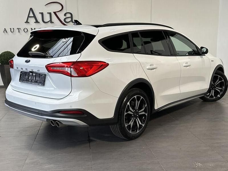 Gebraucht Ford Focus Active X 120 PS (88 kW) 2021 Frostweiã Kombi