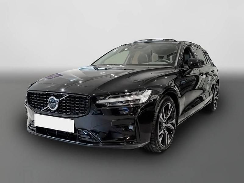 Gebraucht Volvo V60 Plus 197 PS (144 kW) 2024 Schwarz Kombi
