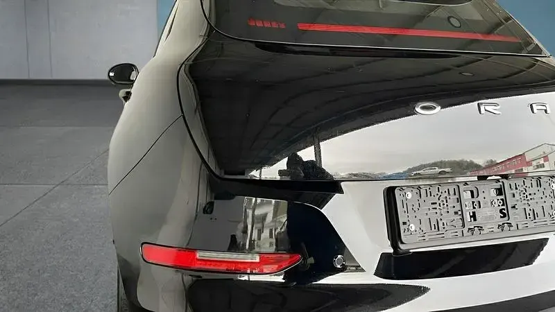 Używany Ora 03 125 kW (171 KM) 2024 Czarny Hatchback