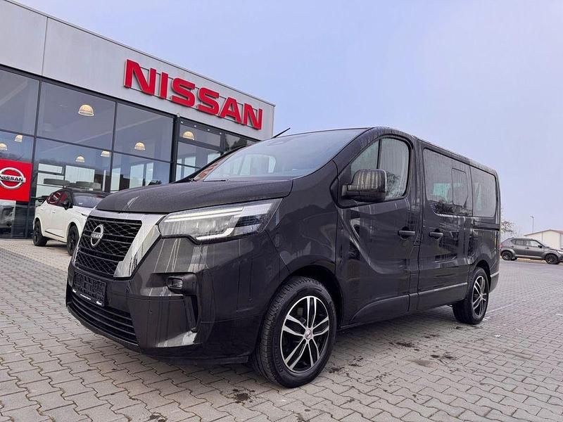 Gebraucht Nissan Primastar Tekna 170 PS (125 kW) 2024 Midnight black (metallic) Van / Kleinbus