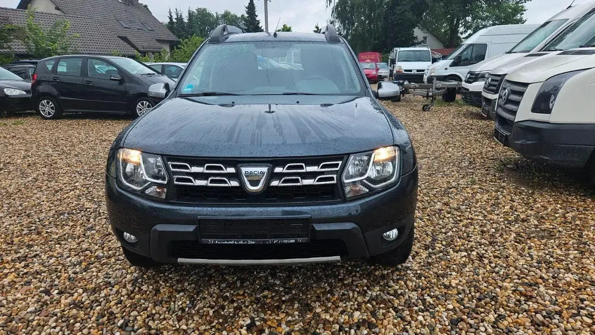 Gebraucht Dacia Duster Prestige 125 PS (91 kW) 2017 Grau SUV