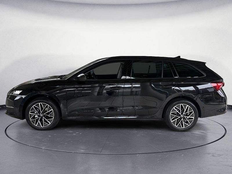 Neu Skoda Octavia 150 PS (110 kW) 2026 Schwarz Kombi