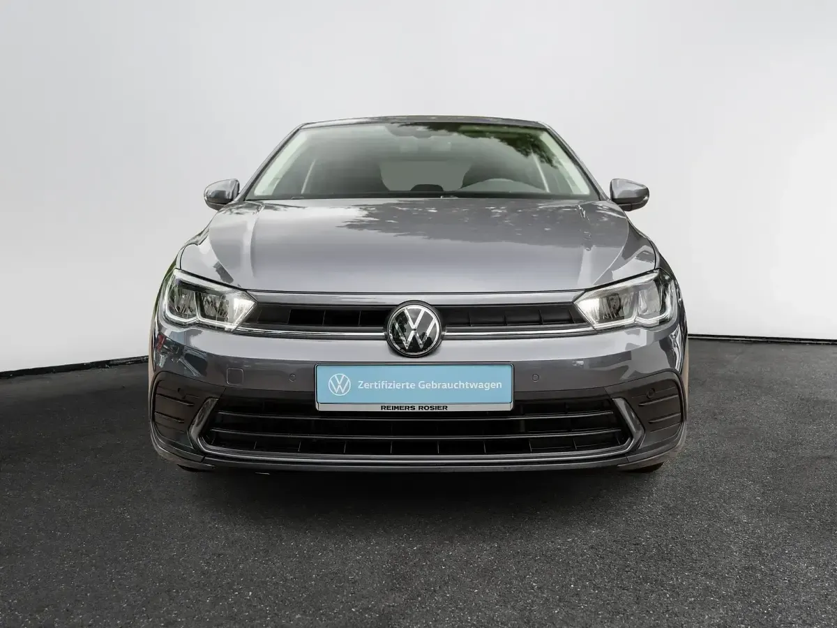 Gebraucht VW Polo 80 PS (58 kW) 2022 Grau Kleinwagen