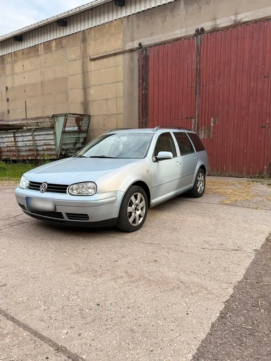 Gebraucht VW Golf IV 101 PS (74 kW) 2004 Grau Kombi