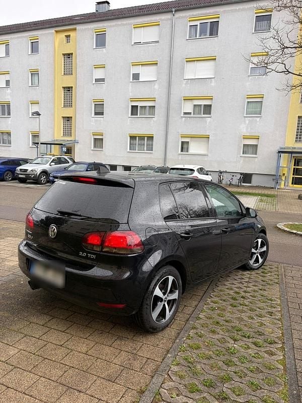 Gebraucht VW Golf VI 140 PS (102 kW) 2011 Schwarz Kleinwagen