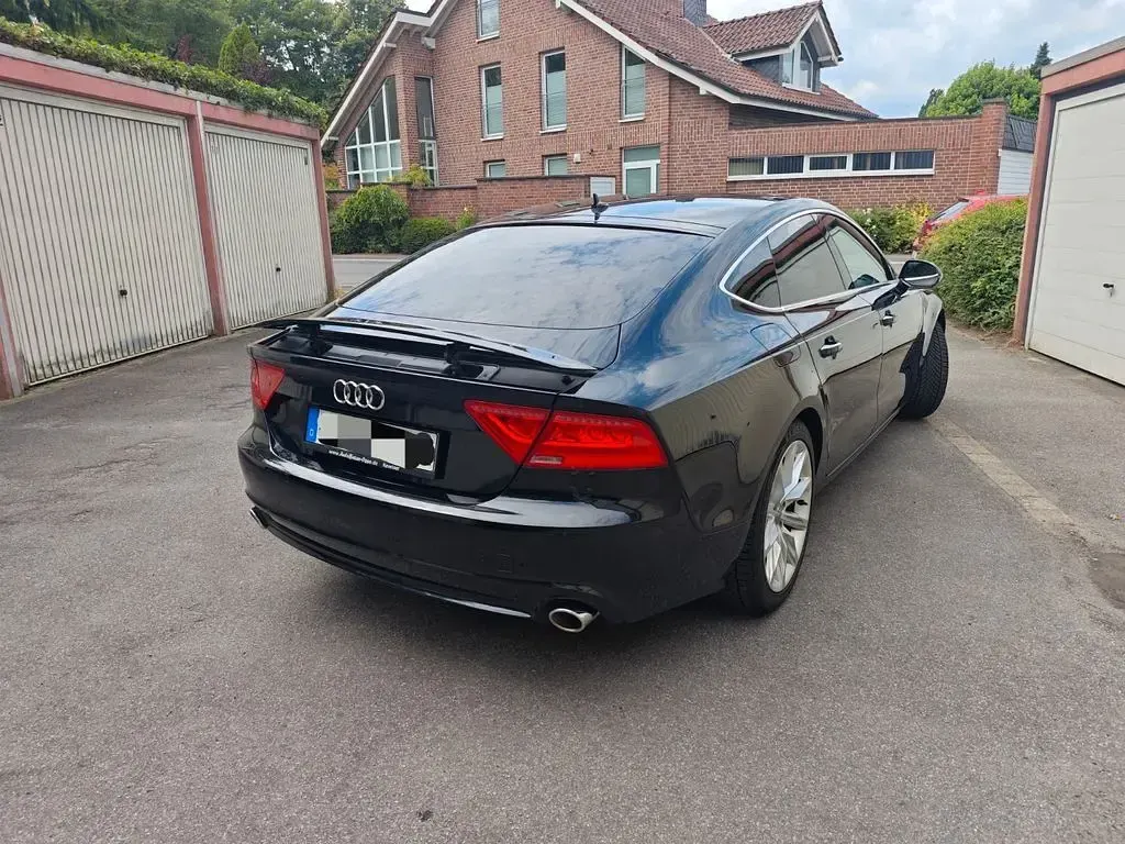 Gebraucht Audi A7 Sportback Ambiente 245 PS (180 kW) 2010 Schwarz Kleinwagen