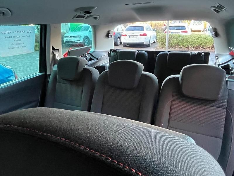 Gebraucht VW Sharan 150 PS (110 kW) 2017 Grau Van / Kleinbus