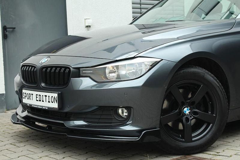 Grau Gebraucht 2013 BMW 316 Sport Line Limousine | 10.991 € (Guter Preis) - Bild 1/4