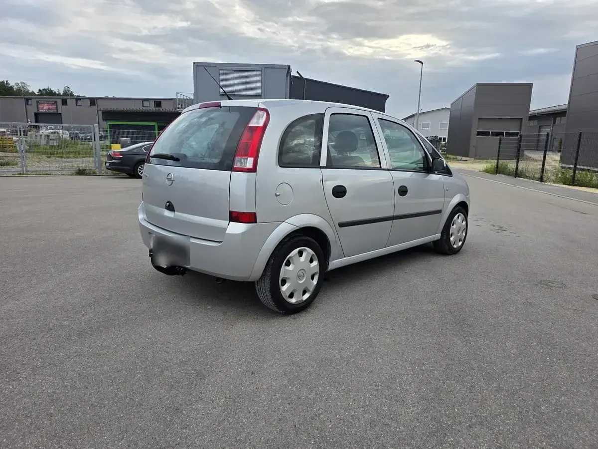 Gebraucht Opel Meriva 2004 Silber Van / Kleinbus