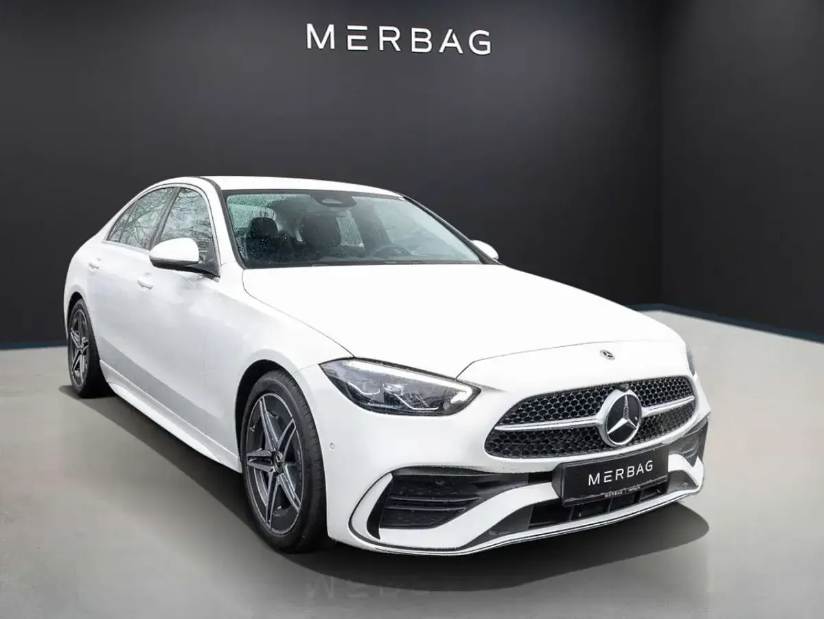 Gebraucht Mercedes C180 AMG line 170 PS (125 kW) 2025 Unilack polarweiß Limousine