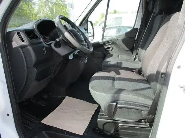 Gebraucht Renault Master 136 PS (100 kW) 2019 Weiß Van / Kleinbus