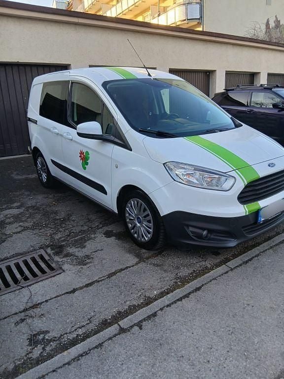 Gebraucht Ford Transit 75 PS (55 kW) 2017 Weiß Van / Kleinbus