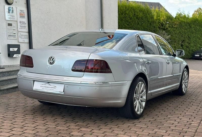Gebraucht VW Phaeton 239 PS (175 kW) 2012 Silber Limousine