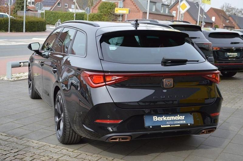 Gebraucht Cupra Leon 204 PS (150 kW) 2024 Mitternachtsschwarz (metallic) Limousine