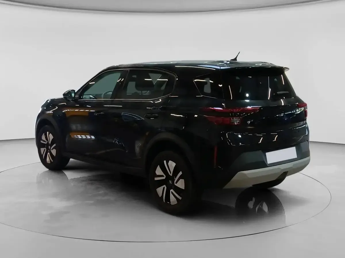 Gebraucht Opel Frontera 83 kW (113 PS) 2025 Schwarz (noir karbon) SUV