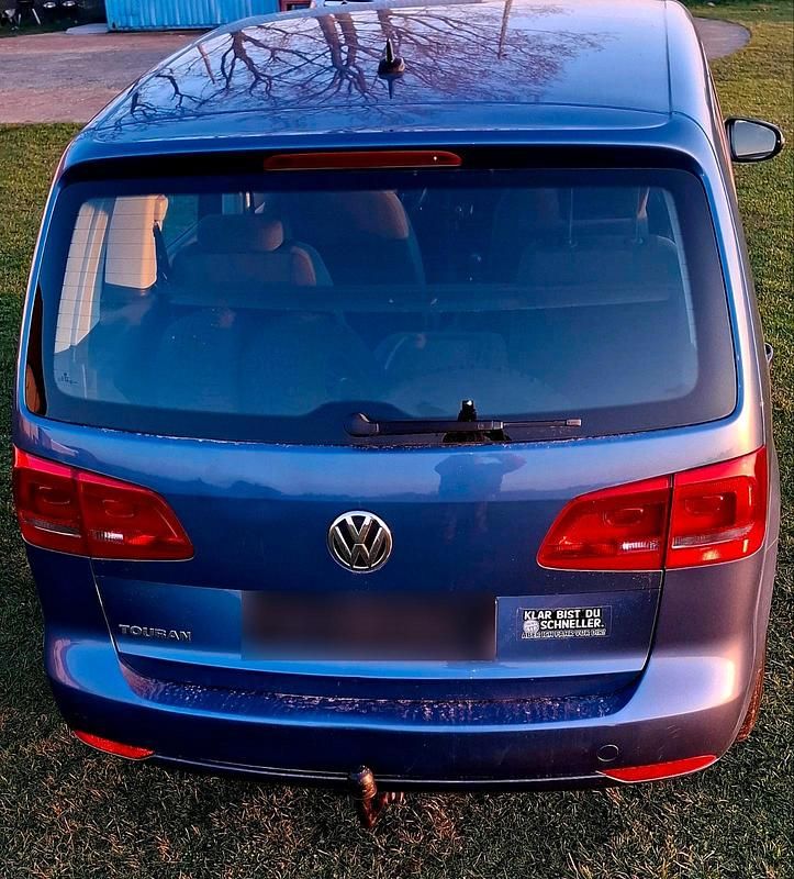 Gebraucht VW Touran 105 PS (77 kW) 2012 Blau Van / Kleinbus