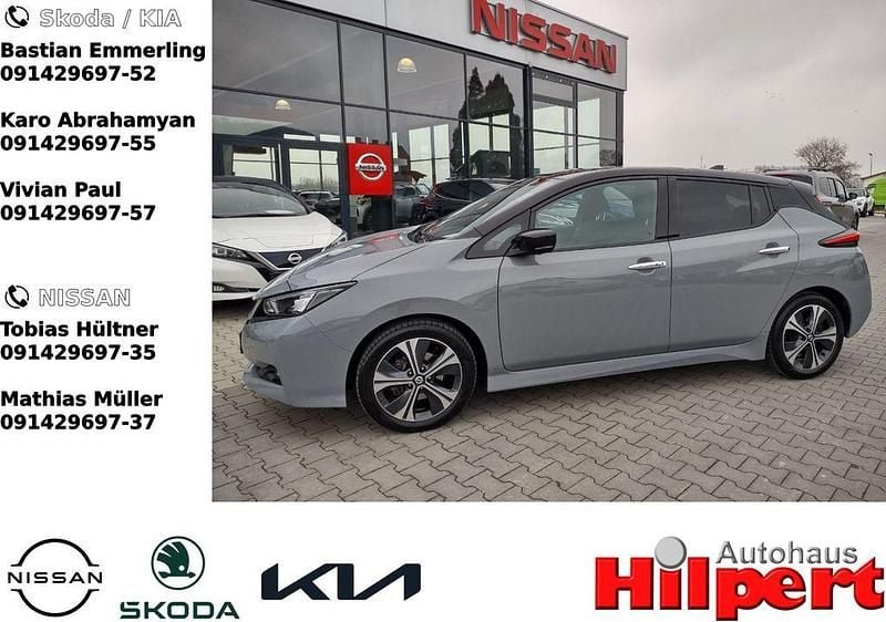 Gebraucht Nissan Leaf N-Connecta 110 kW (150 PS) 2022 Ceramic grey / black (metallic) Kleinwagen