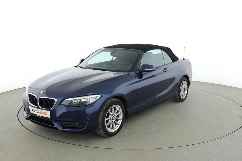 Gebraucht BMW 218 Basis 136 PS (100 kW) 2016 Blau Cabrio