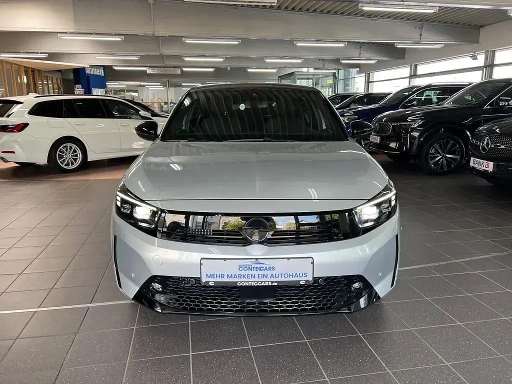 Gebraucht Opel Corsa 101 PS (74 kW) 2025 Silber Kleinwagen