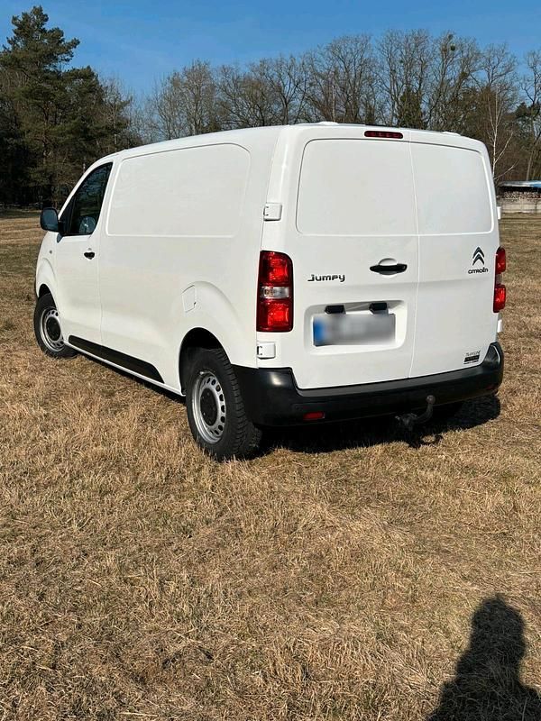Gebraucht Citroën Jumpy 122 PS (89 kW) 2019 Weiß Van / Kleinbus