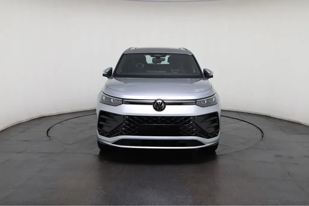 Nowe VW Tayron Edition 193 KM (141 kW) 2026 Srebrny SUV