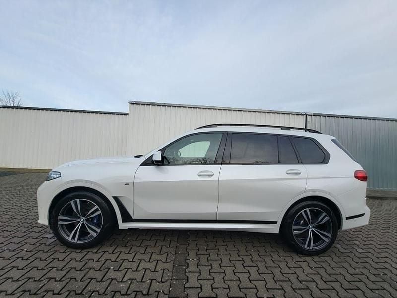 Gebraucht BMW X7 Sport Line 340 PS (250 kW) 2022 Weiss SUV