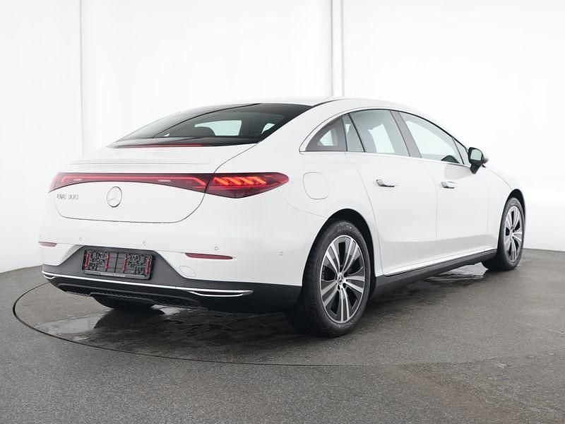 Gebraucht Mercedes EQE300 Advanced Plus 180 kW (245 PS) 2025 Weiß, Limousine