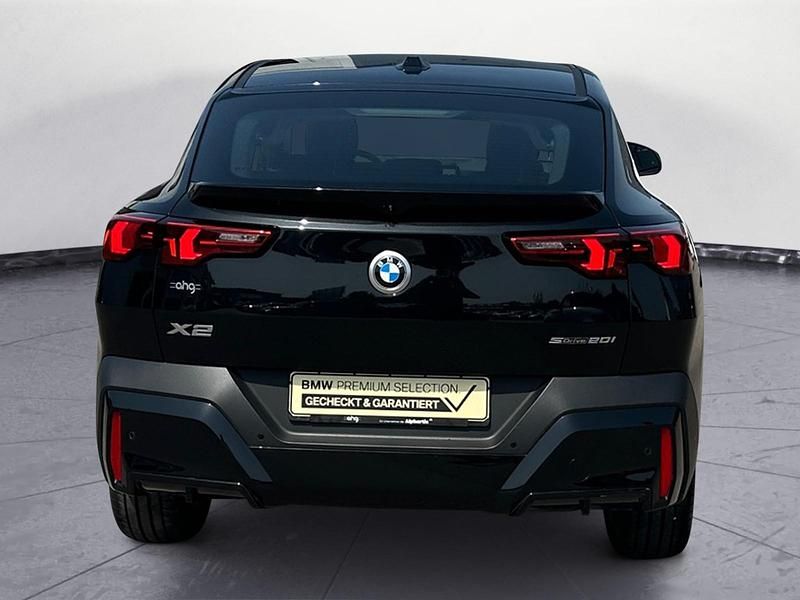 Gebraucht BMW X2 170 PS (125 kW) 2024 Schwarz SUV