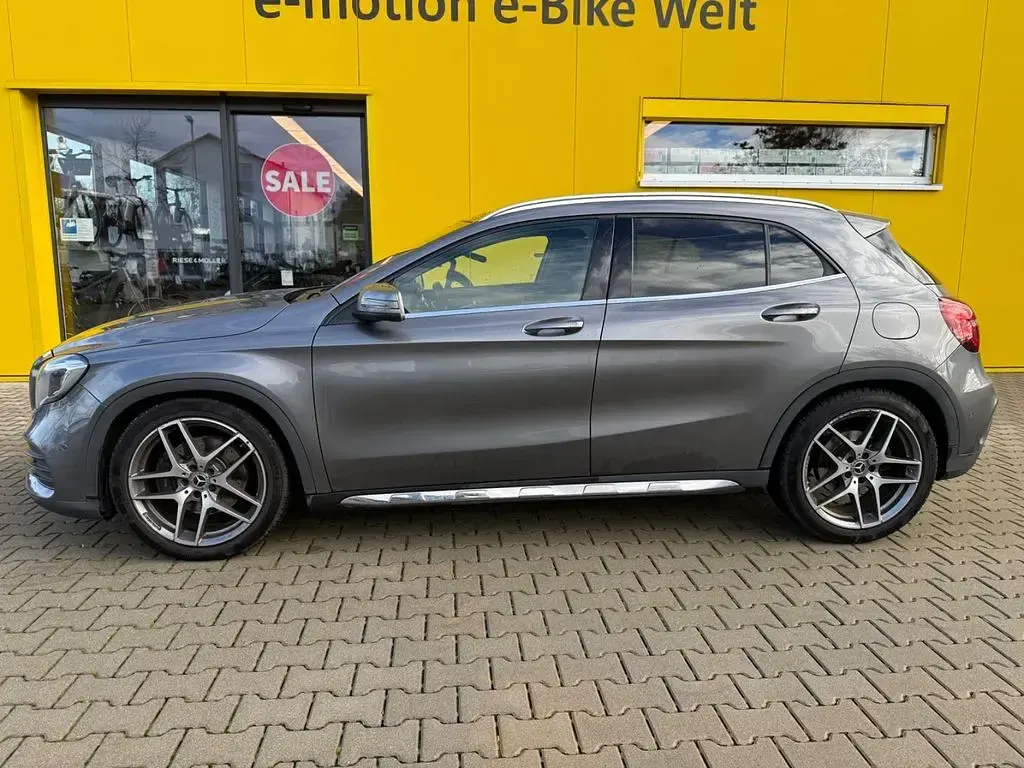 Gebraucht Mercedes GLA250 AMG 211 PS (155 kW) 2018 Grau SUV