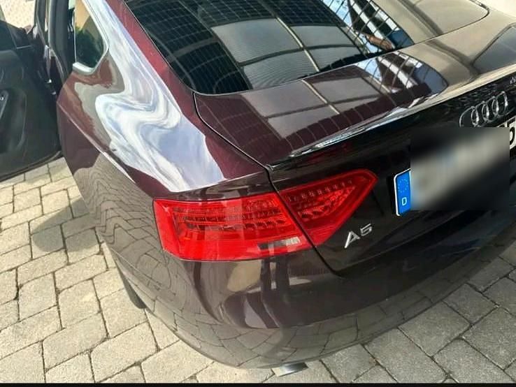 Gebraucht Audi A5 Sportback S-Line 224 PS (164 kW) 2014 Violet Kleinwagen