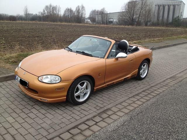 Gebraucht Mazda MX5 110 PS (80 kW) 1998 Gold metallic Cabrio