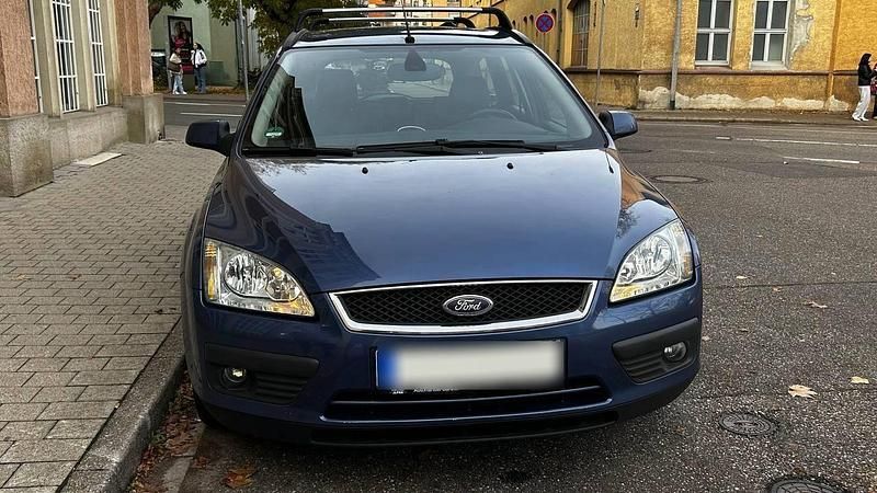 Używany Ford Focus 2005 Niebieski Kombi