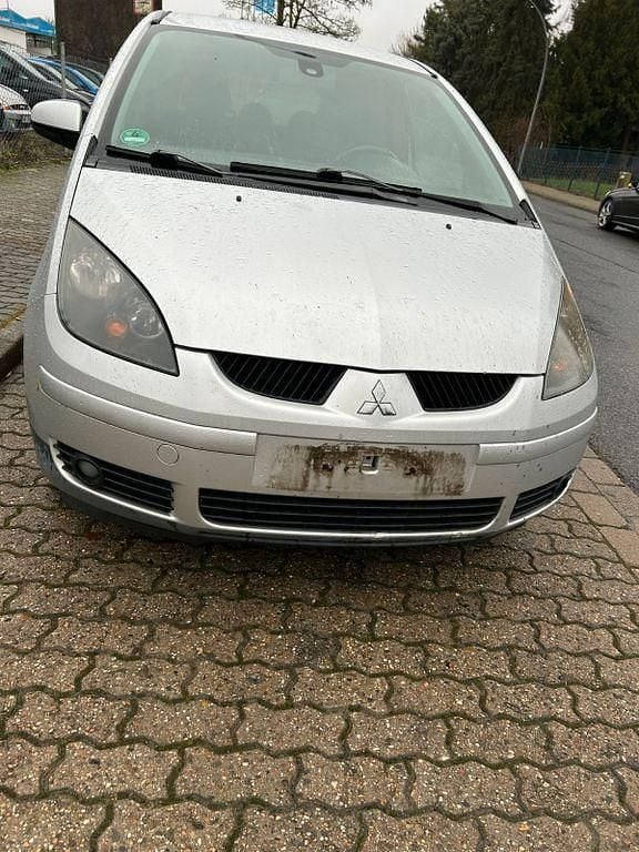 Gebraucht Mitsubishi Colt 75 PS (55 kW) 2007 Grau Van / Kleinbus