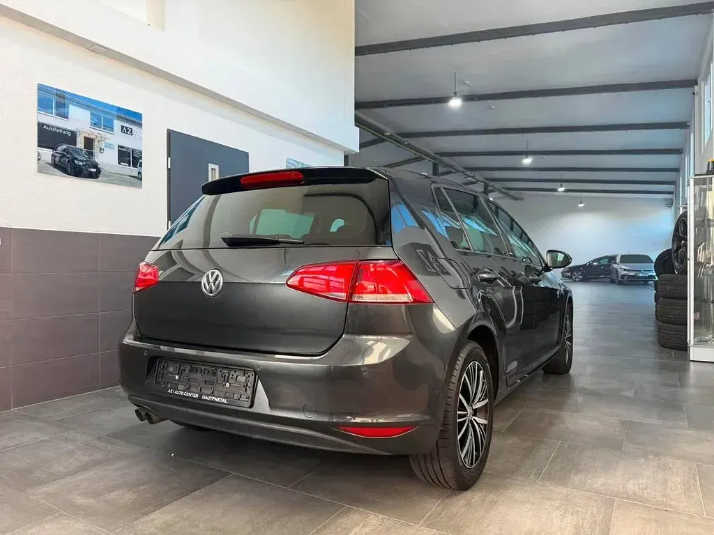 Gebraucht VW Golf VII Allstar 150 PS (110 kW) 2016 Grau Limousine