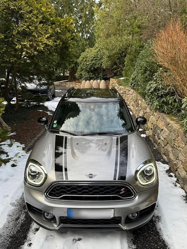 Second-hand Mini Cooper SD 190 CP (139 kW) 2019 Negru Hatchback